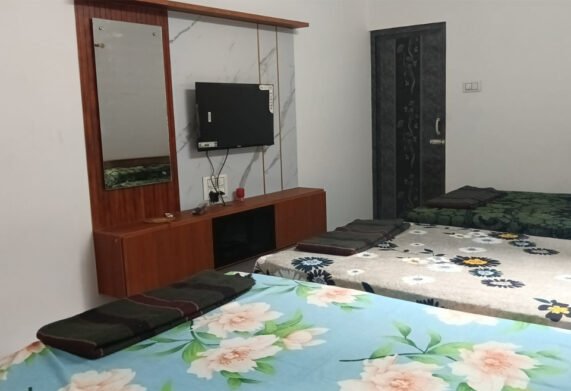 riverview-farmstay-resort-hotel-lodge-pollachi-anaimalai-family-room-10